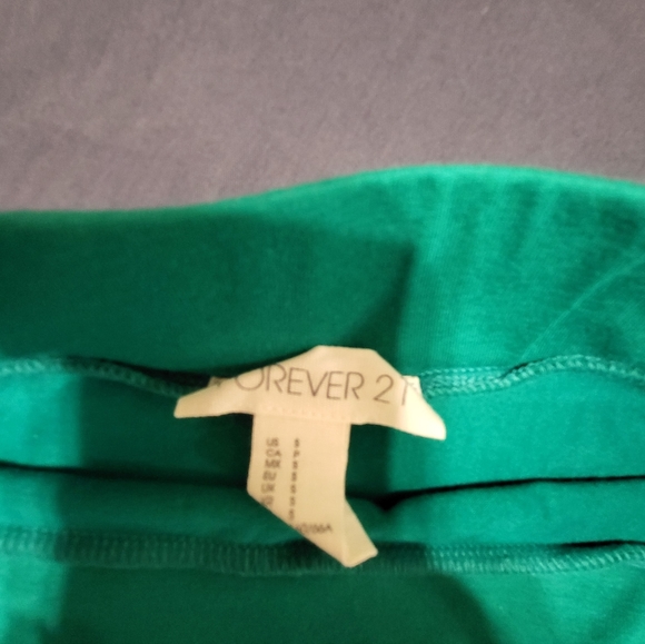 Forever 21 turquoise miniskirt - Picture 3 of 3